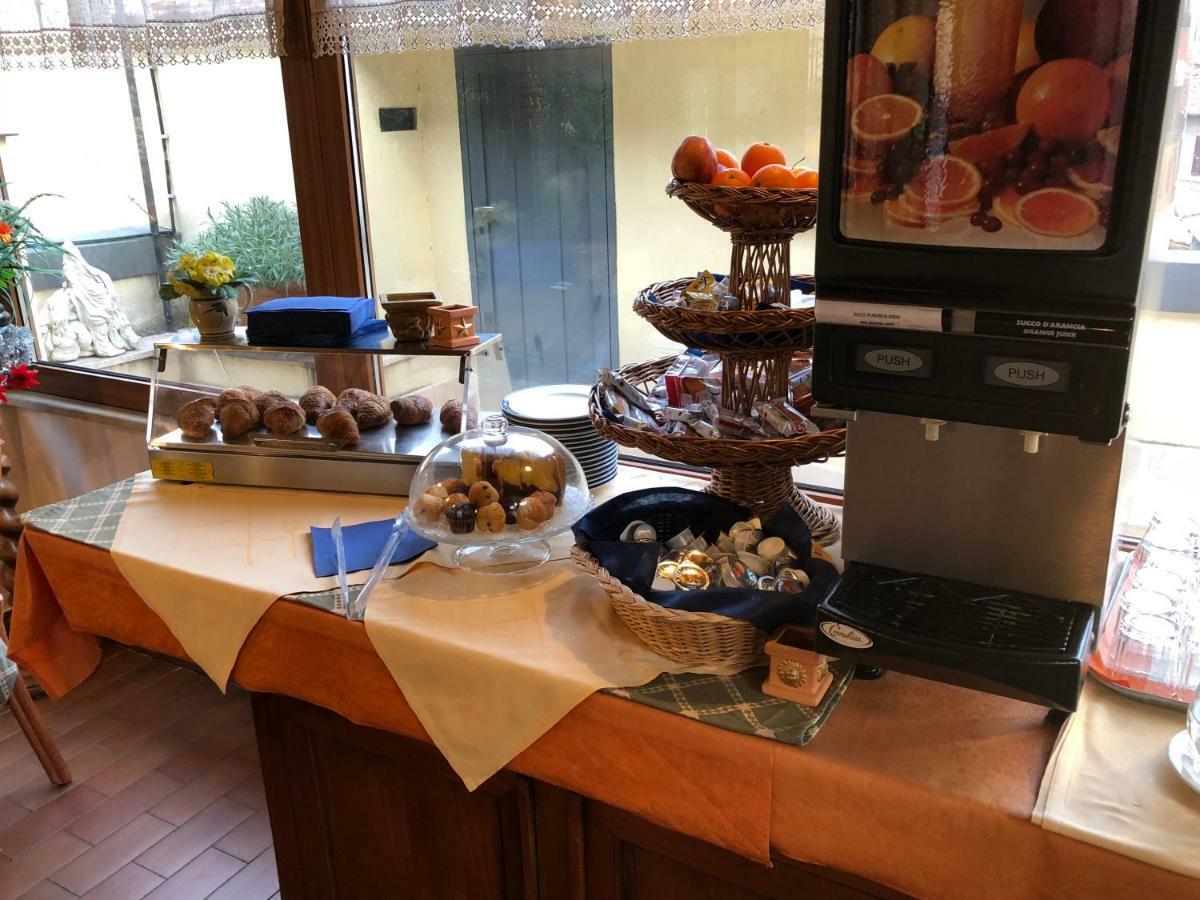 Hotel Portoghesi Rome Luaran gambar